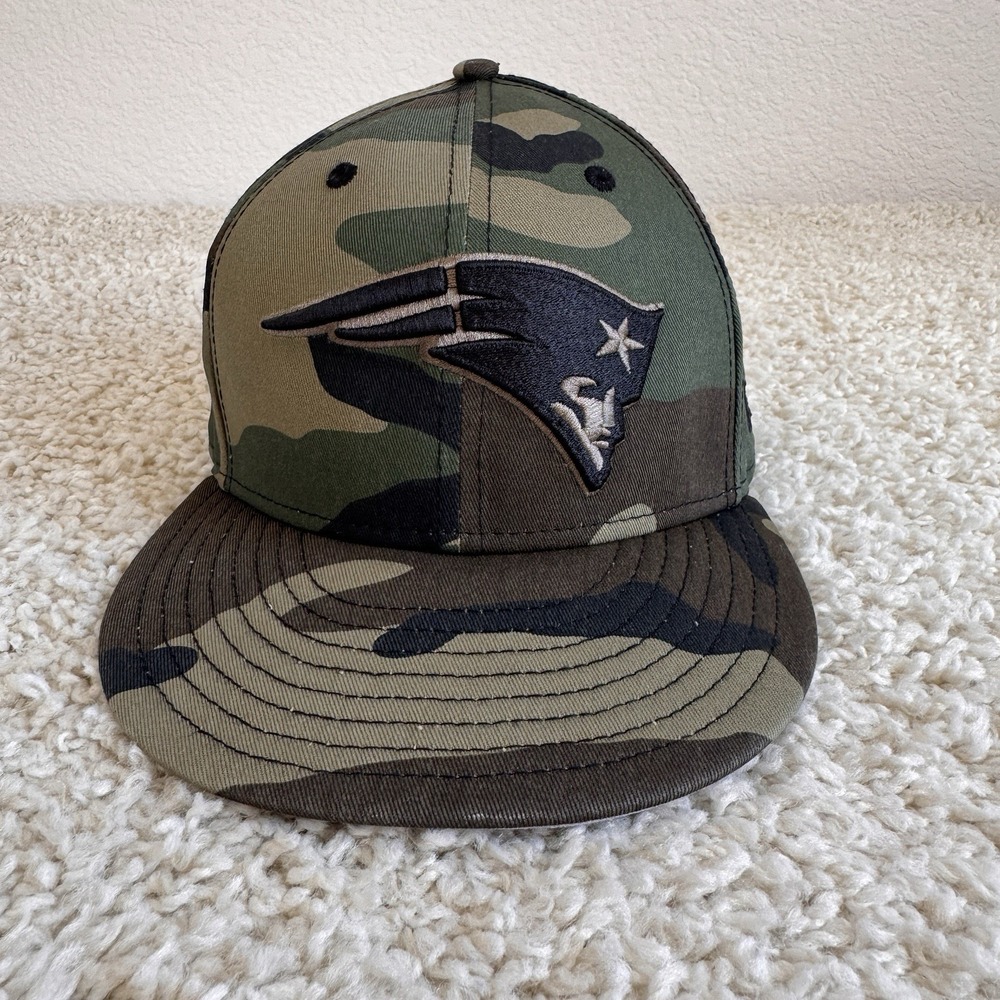 New Era 59FIFTY New England Patriots Camo Fitted Hat Size 7 NFL Football Cap